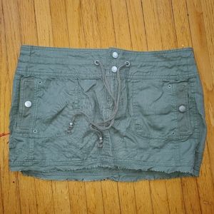 Guess Mini Skirt!